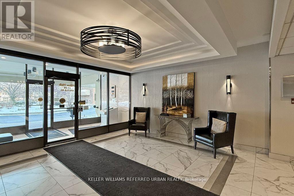 202 - 2556 Argyle Road, Mississauga, Ontario  L5B 2H5 - Photo 3 - W12987234