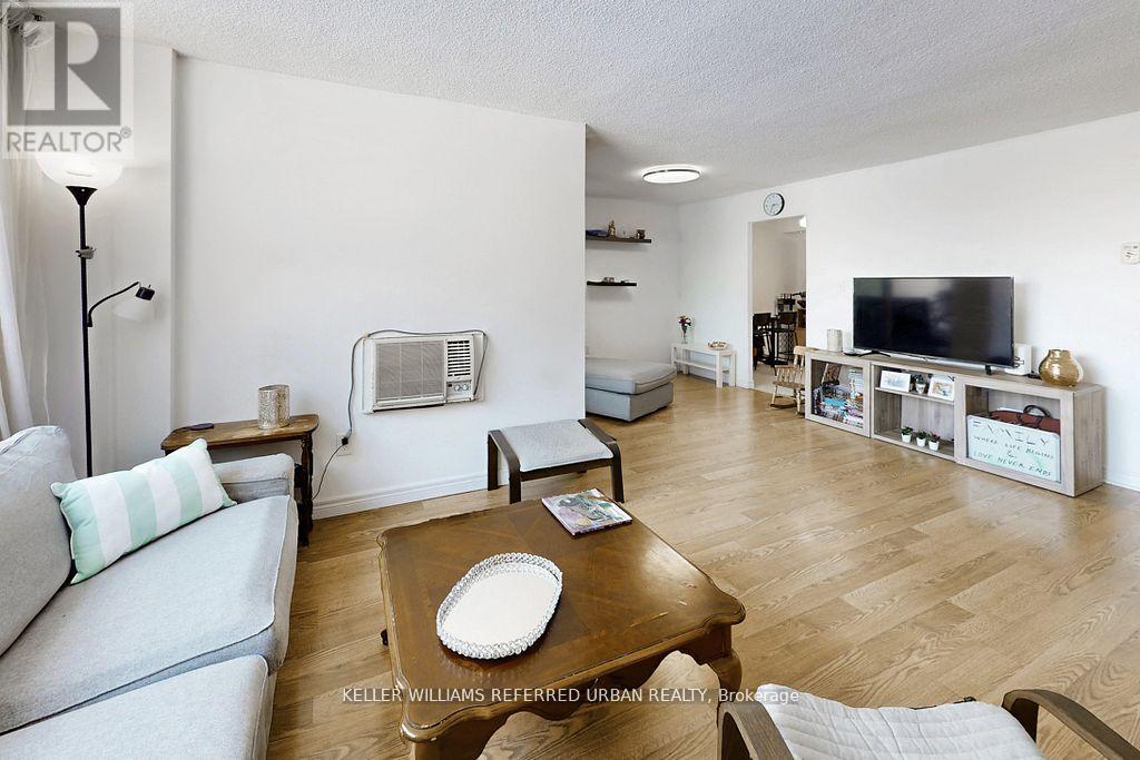 202 - 2556 Argyle Road, Mississauga, Ontario  L5B 2H5 - Photo 7 - W12987234