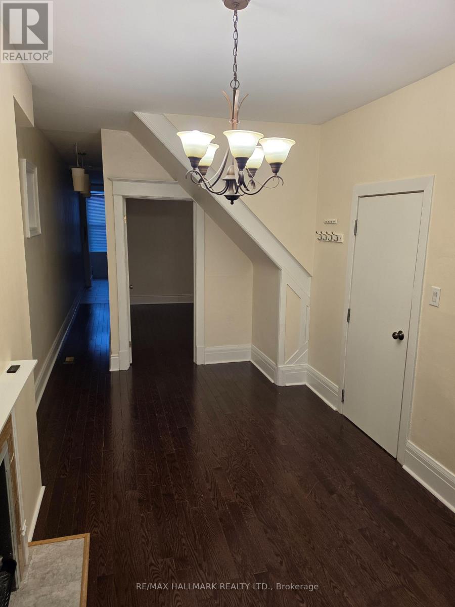 Main Floor - 797 Ossington Avenue, Toronto, Ontario M6G 3T8 - Photo 7 - W12987240