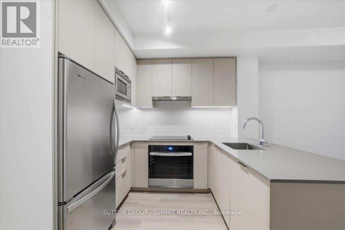 1511 - 3071 Trafalgar Road N, Oakville, Ontario  L6H 8C6 - Photo 5 - W12987256