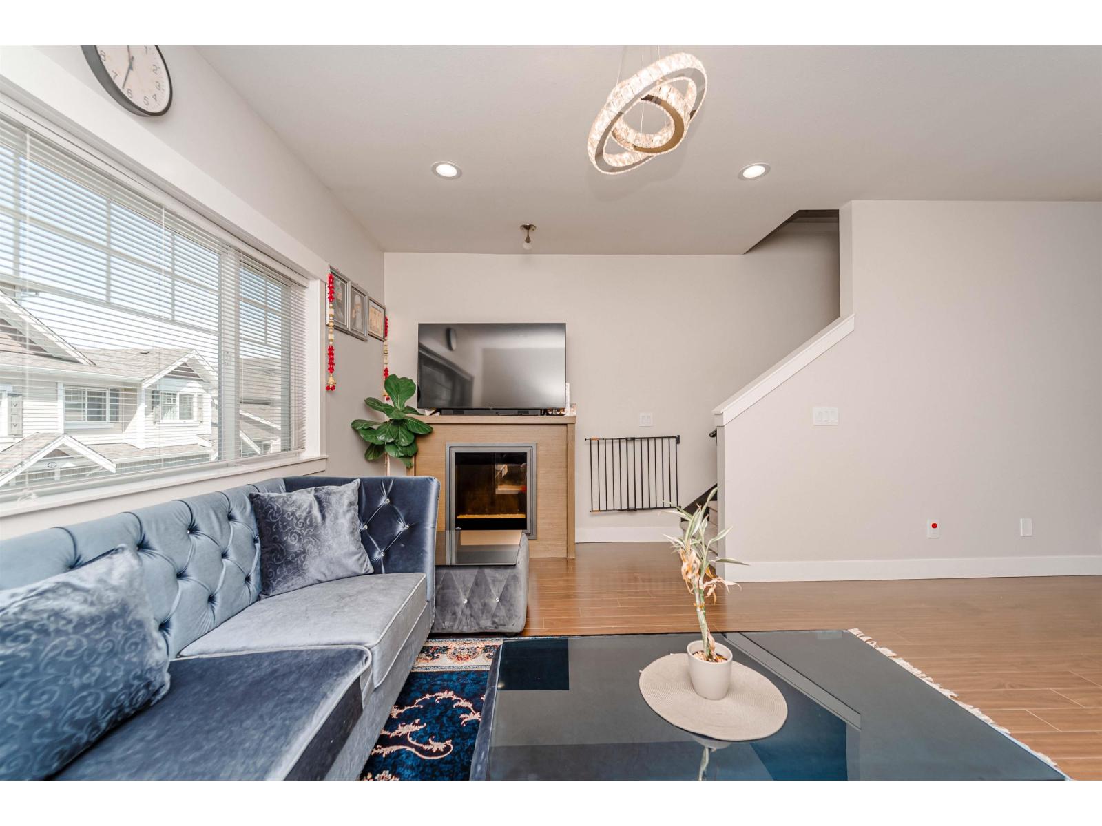 30 30748 Cardinal Avenue, Abbotsford, British Columbia  V2T 5P5 - Photo 6 - R3109539