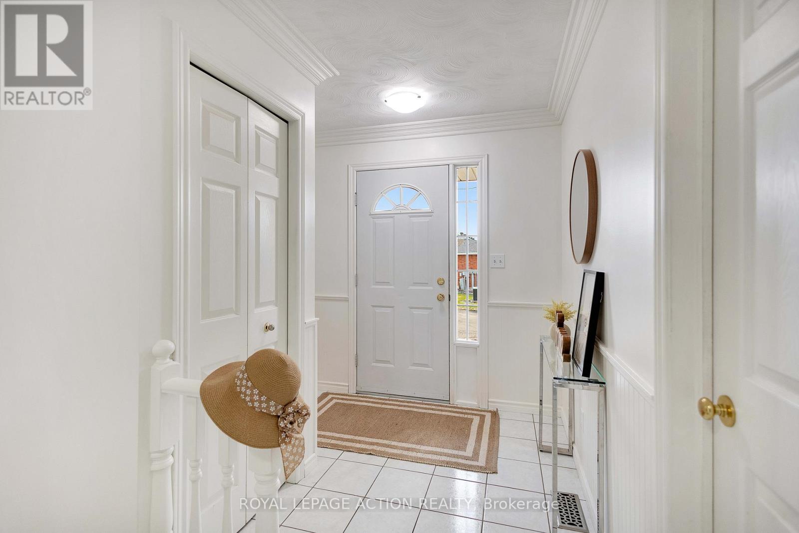 11 - 570 West Street, Brantford, Ontario  N3R 7Y7 - Photo 2 - X12987172