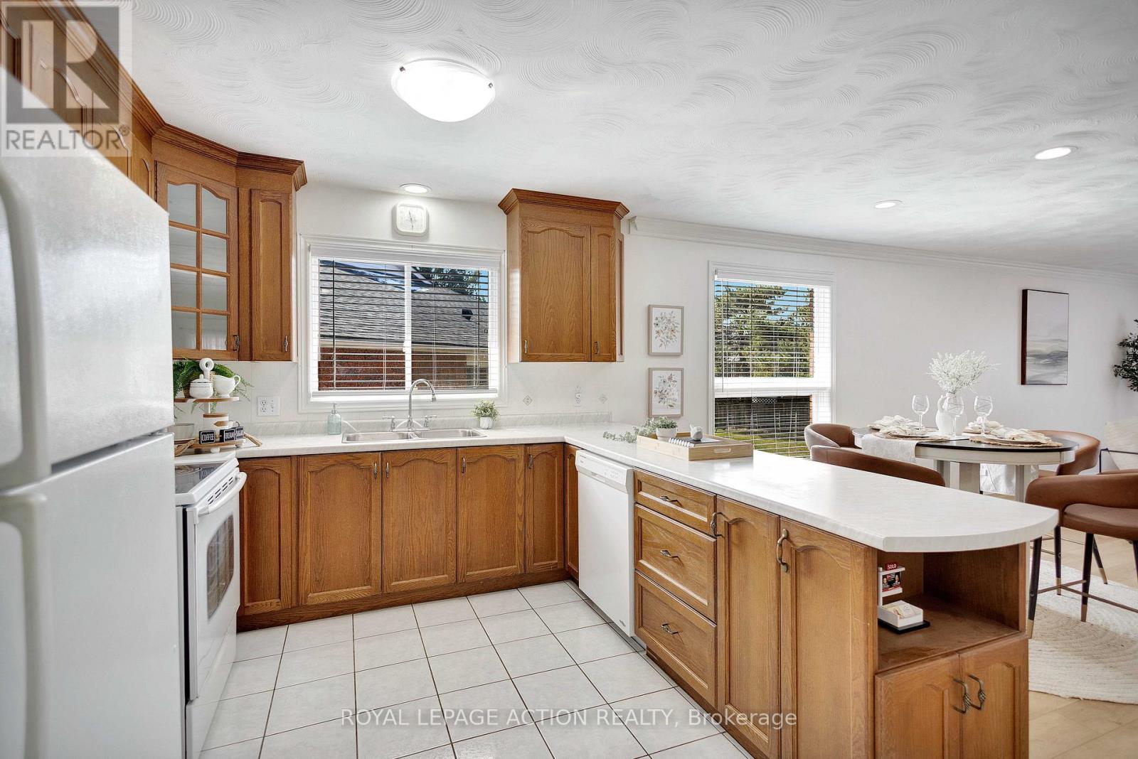 11 - 570 West Street, Brantford, Ontario  N3R 7Y7 - Photo 5 - X12987172