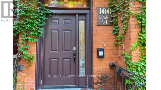 100 Grant Avenue, Hamilton, Ontario  L8N 2X7 - Photo 2 - X12987216