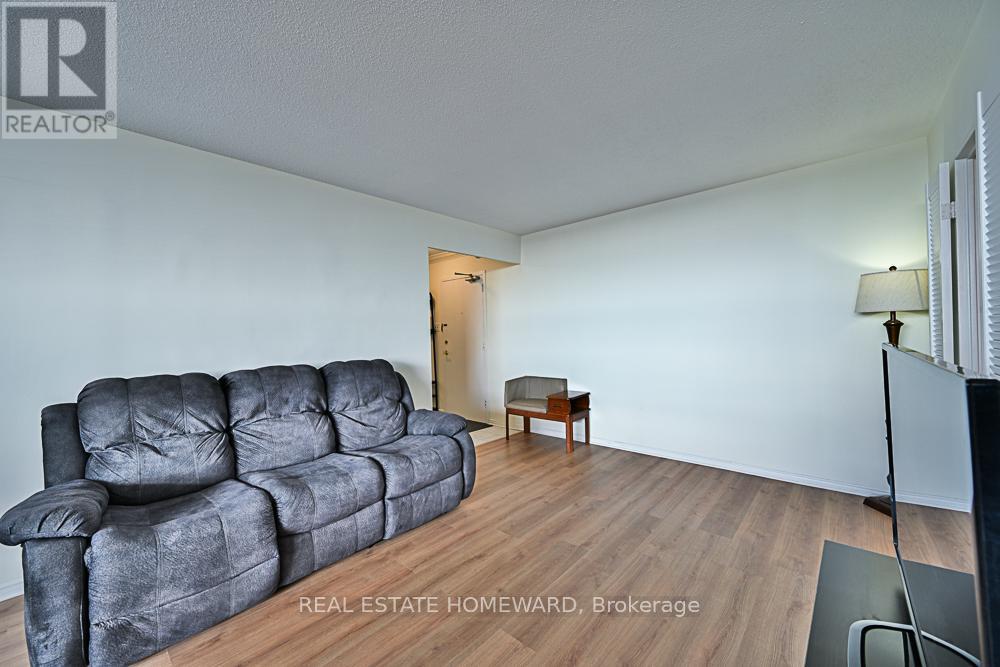 1015 - 2550 Pharmacy Avenue, Toronto, Ontario  M1W 1H9 - Photo 27 - E12962814