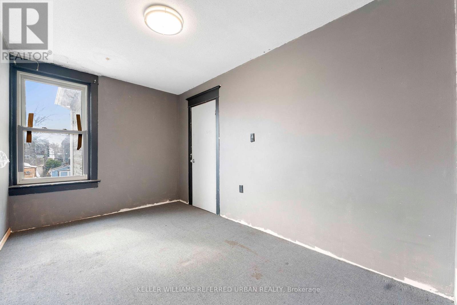 8 Woodlee Road, Toronto, Ontario  M4E 2R1 - Photo 16 - E12963648