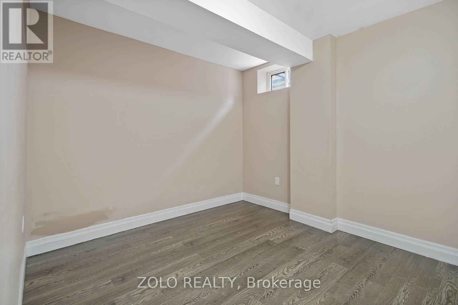 16 Sergio Marchi (Lower) Street, Toronto, Ontario  M3L 0B7 - Photo 19 - W12981930