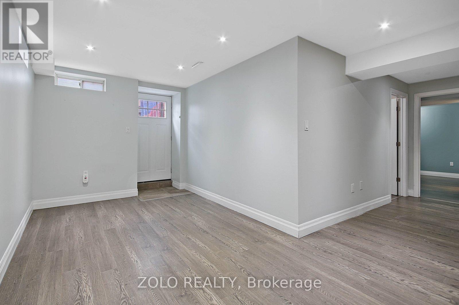 16 Sergio Marchi (Lower) Street, Toronto, Ontario  M3L 0B7 - Photo 16 - W12981930