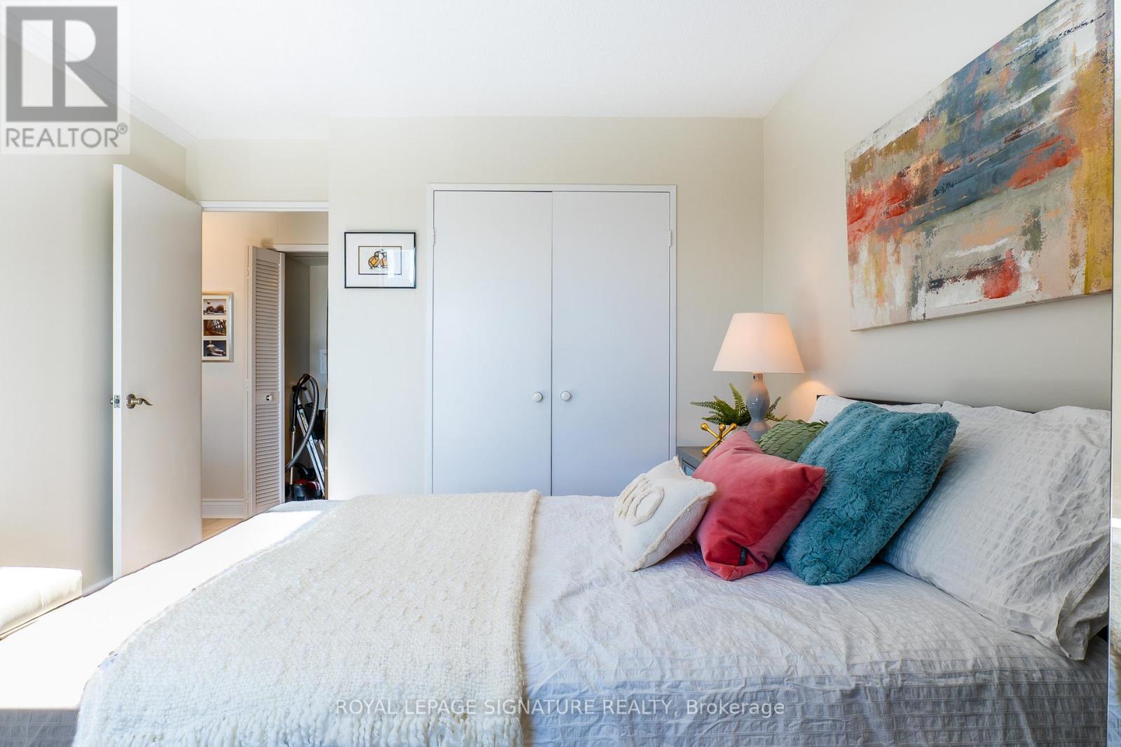 404 - 30 Fashion Roseway, Toronto, Ontario  M2N 6B4 - Photo 24 - C12986902