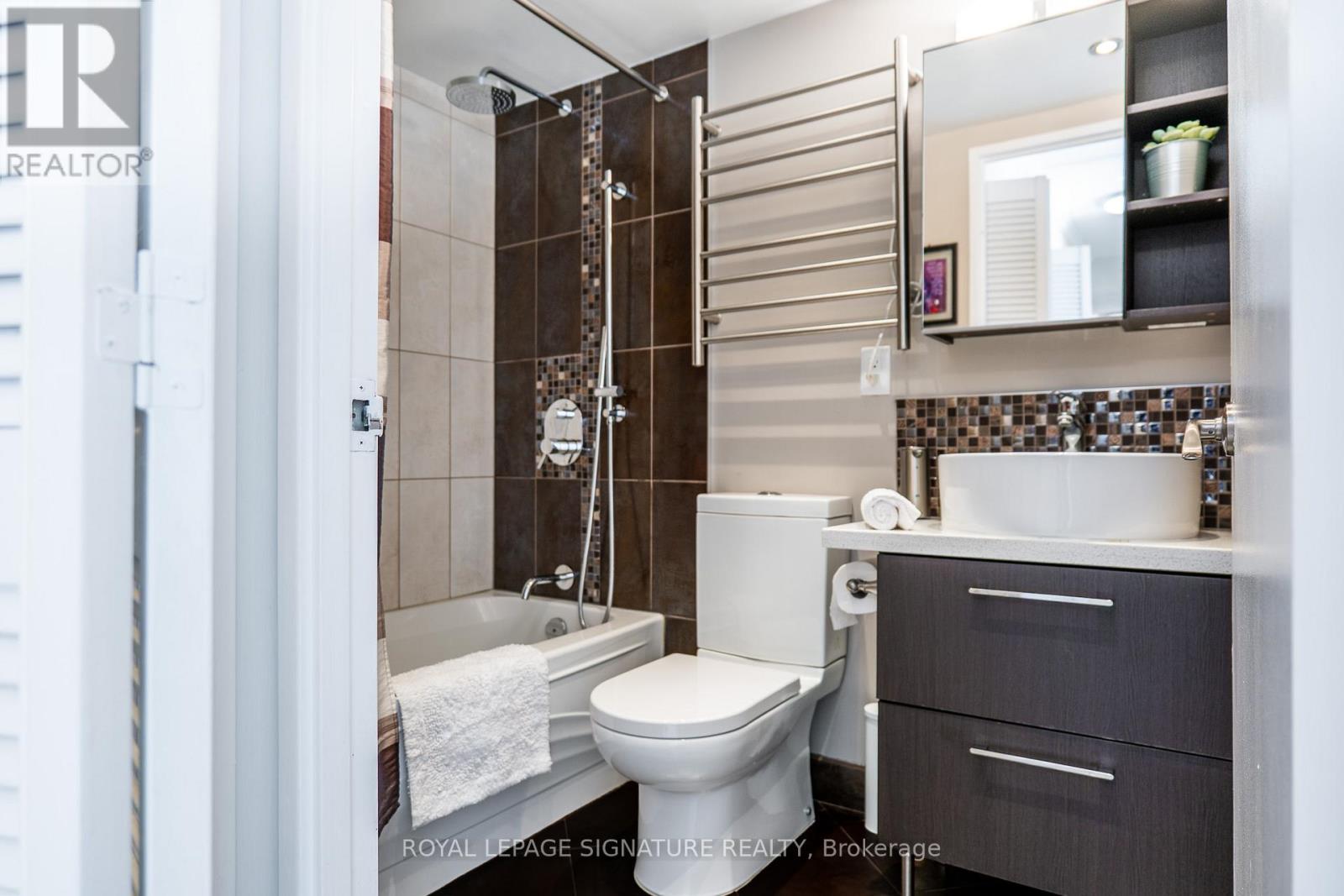 404 - 30 Fashion Roseway, Toronto, Ontario  M2N 6B4 - Photo 28 - C12986902