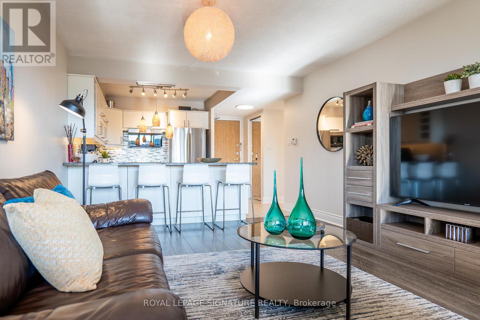 404 - 30 Fashion Roseway, Toronto, Ontario  M2N 6B4 - Photo 12 - C12986902