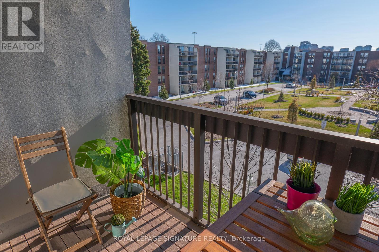 404 - 30 Fashion Roseway, Toronto, Ontario  M2N 6B4 - Photo 18 - C12986902