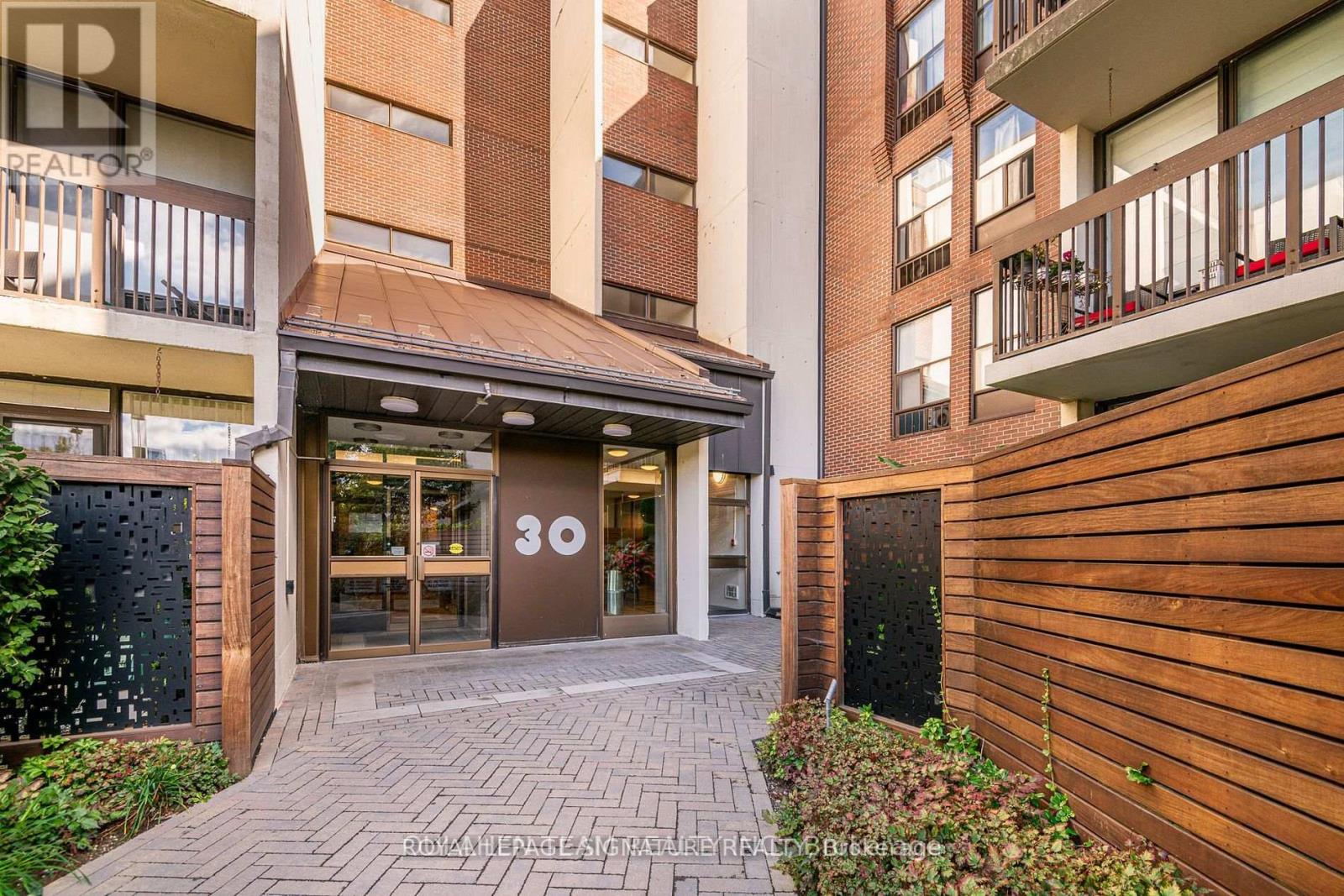 404 - 30 Fashion Roseway, Toronto, Ontario  M2N 6B4 - Photo 39 - C12986902