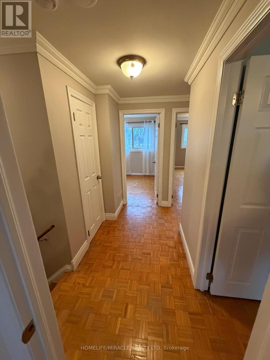 58 - 400 Bloor Street, Mississauga, Ontario  L5A 3M8 - Photo 12 - W12975426