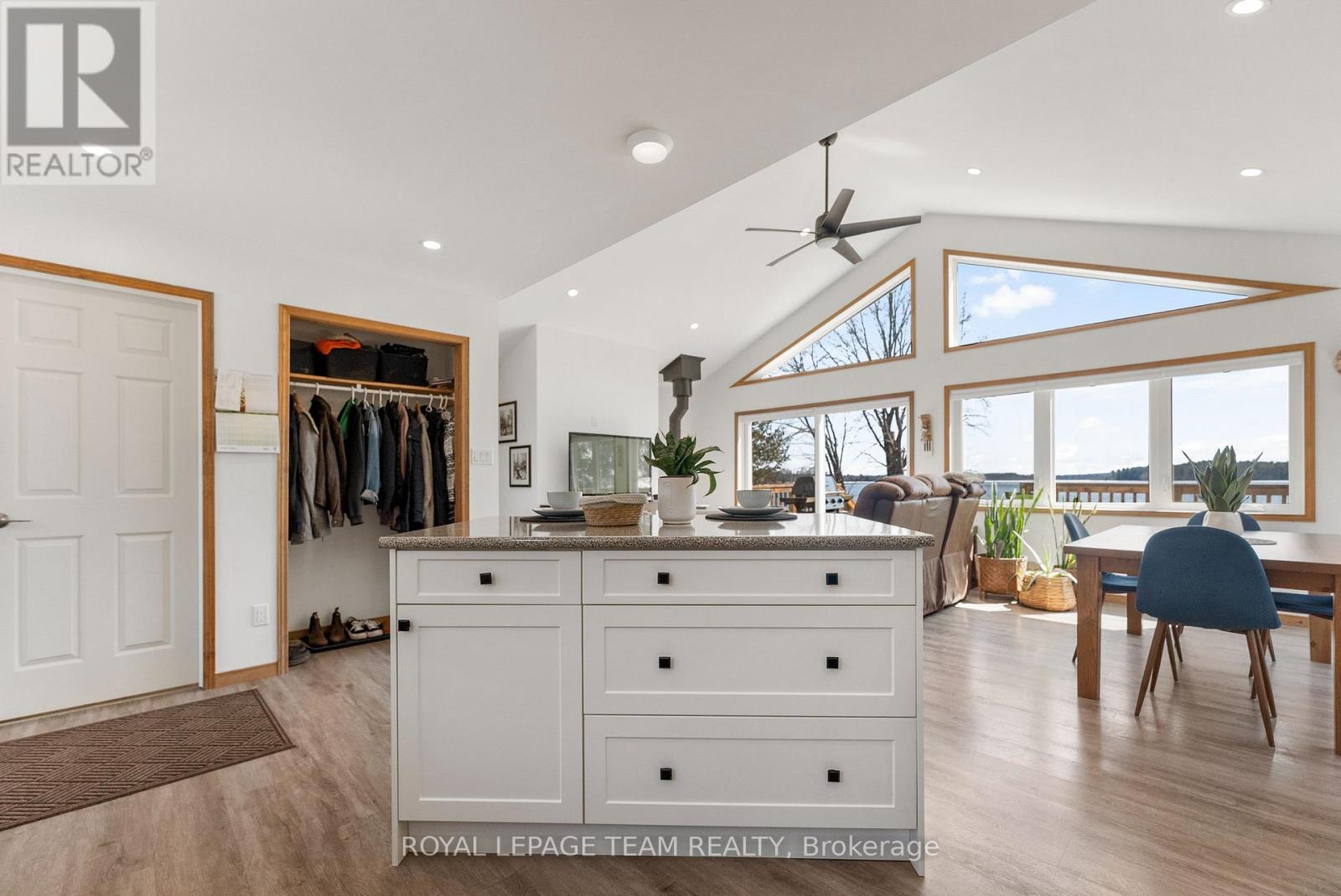 39 Columbine Lane, North Algona Wilberforce, Ontario  K0J 1T0 - Photo 12 - X12941928