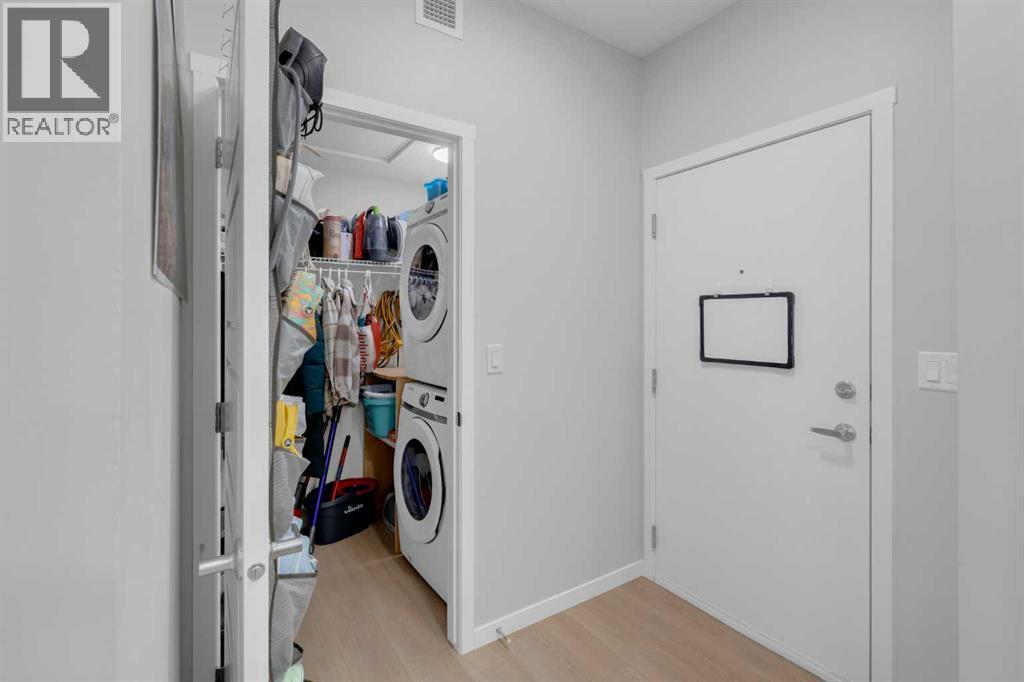 2106, 33 Carringham Gate Nw, Calgary, Alberta  T3P 2H6 - Photo 8 - A2293637