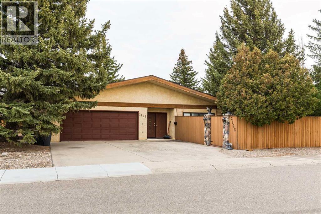 2125 25 Street, Coaldale, Alberta  T1M 1J4 - Photo 2 - A2291977