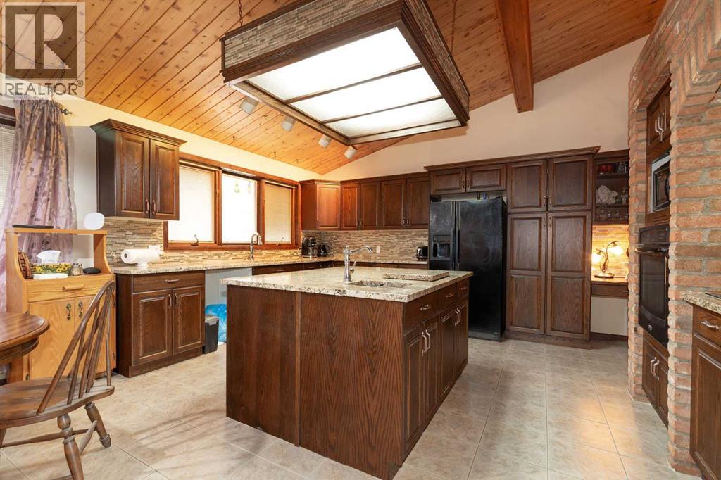 2125 25 Street, Coaldale, Alberta  T1M 1J4 - Photo 9 - A2291977