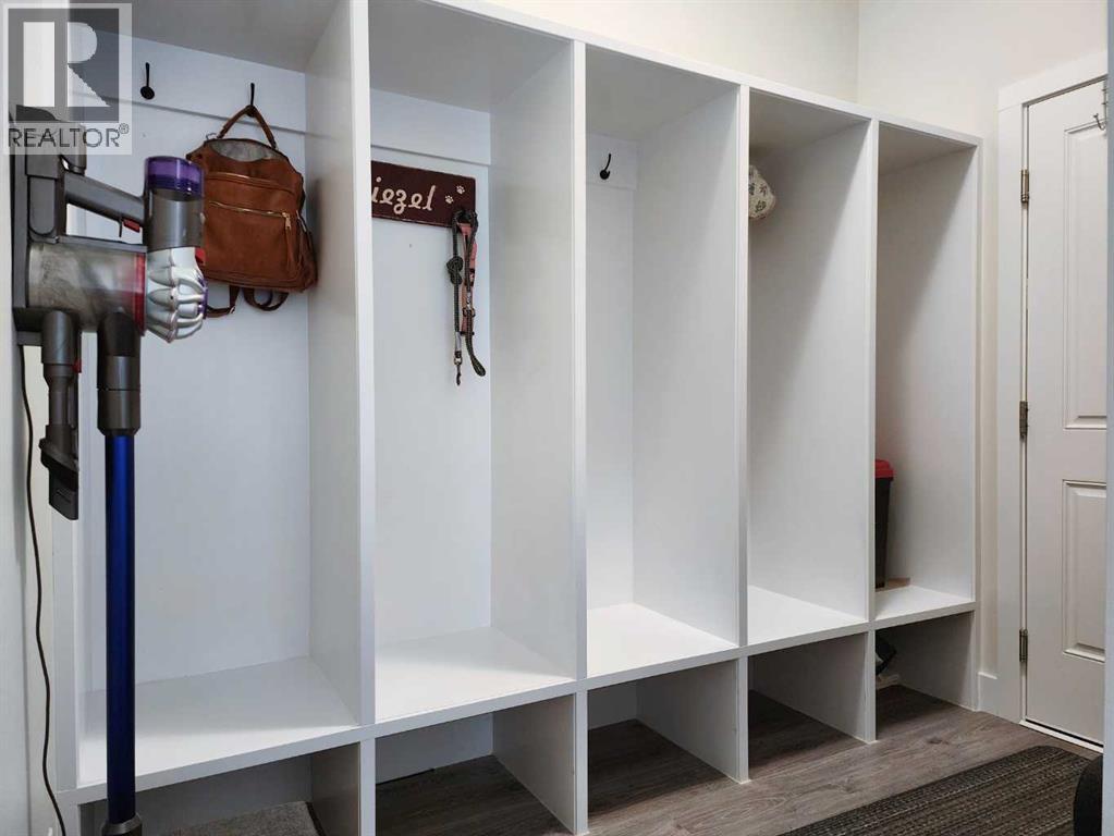 237 Crocus Terrace W, Lethbridge, Alberta  T1J 5L7 - Photo 6 - A2293293