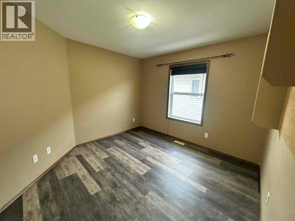 6315 59 Street, Ponoka, Alberta  T4J 1V5 - Photo 5 - A2291804