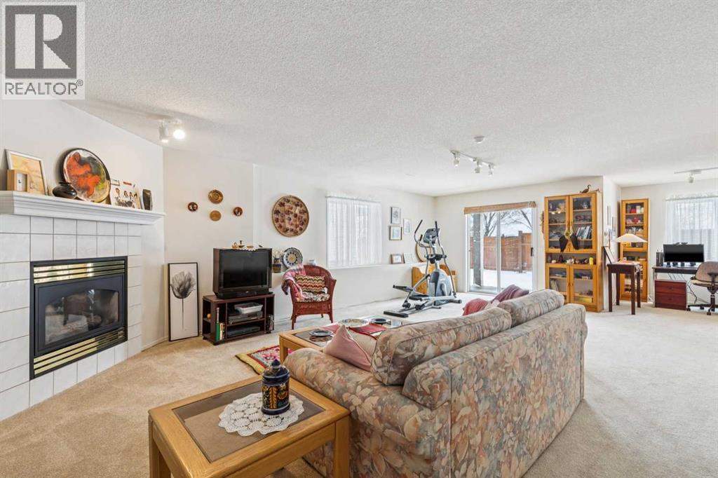 12 Signal Hill Lane Sw, Calgary, Alberta  T3H 3N8 - Photo 23 - A2299943