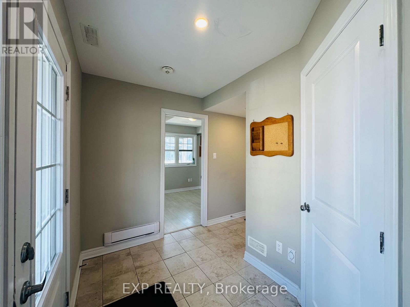 2489 Waterlilly Way, Ottawa, Ontario  K2J 0K2 - Photo 3 - X12987258