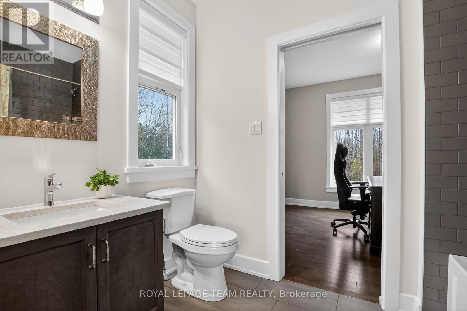 144 Country Meadow Drive, Ottawa, Ontario  K0A 1L0 - Photo 32 - X12987288