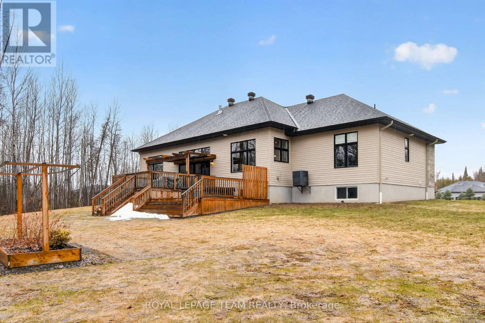 144 Country Meadow Drive, Ottawa, Ontario  K0A 1L0 - Photo 44 - X12987288