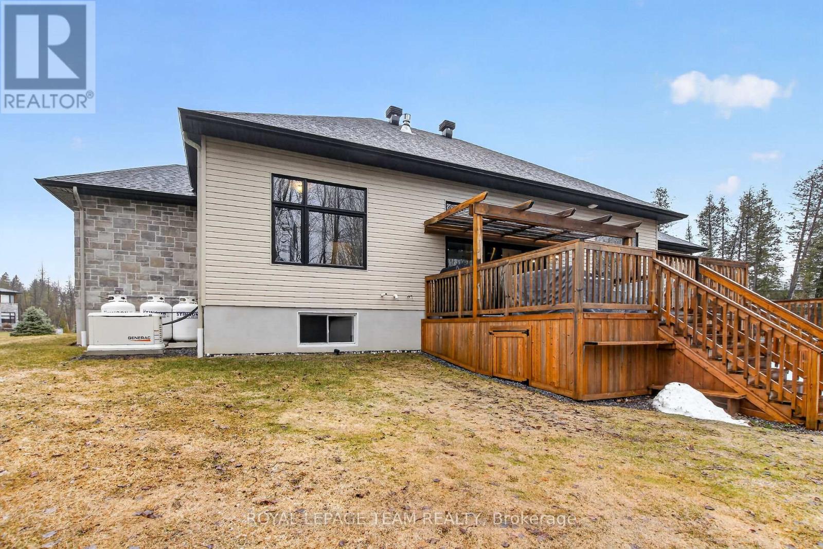 144 Country Meadow Drive, Ottawa, Ontario  K0A 1L0 - Photo 46 - X12987288