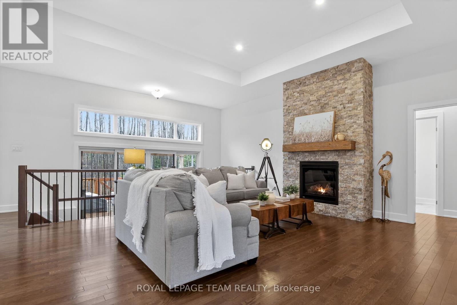 144 Country Meadow Drive, Ottawa, Ontario  K0A 1L0 - Photo 6 - X12987288