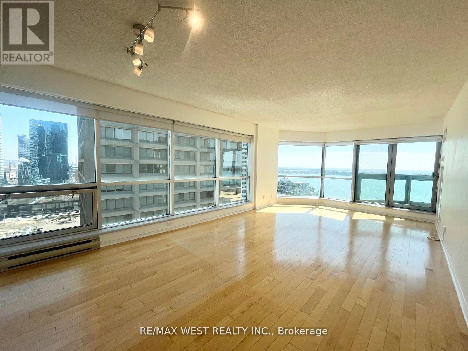 2511 - 10 Yonge Street, Toronto, Ontario  M5E 1R4 - Photo 15 - C12987278