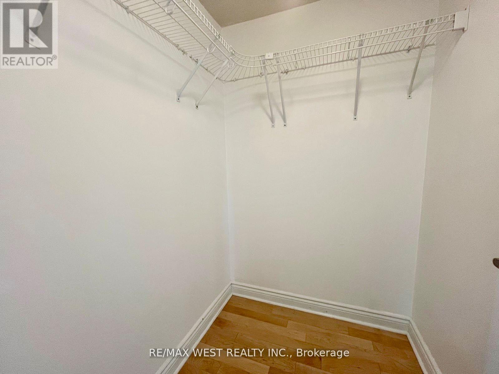 2511 - 10 Yonge Street, Toronto, Ontario  M5E 1R4 - Photo 19 - C12987278