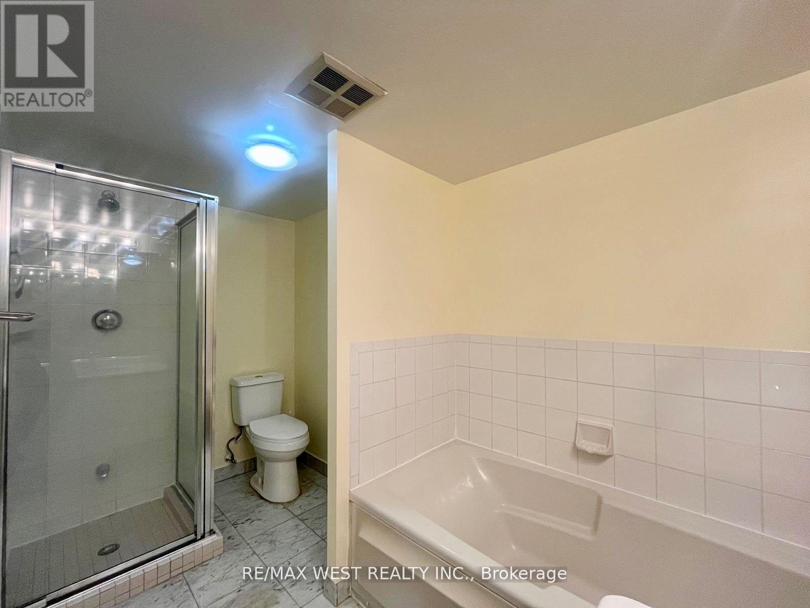 2511 - 10 Yonge Street, Toronto, Ontario  M5E 1R4 - Photo 21 - C12987278