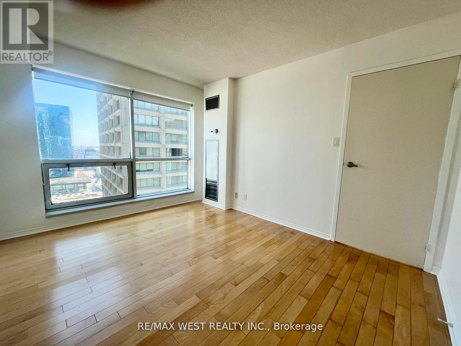 2511 - 10 Yonge Street, Toronto, Ontario  M5E 1R4 - Photo 23 - C12987278