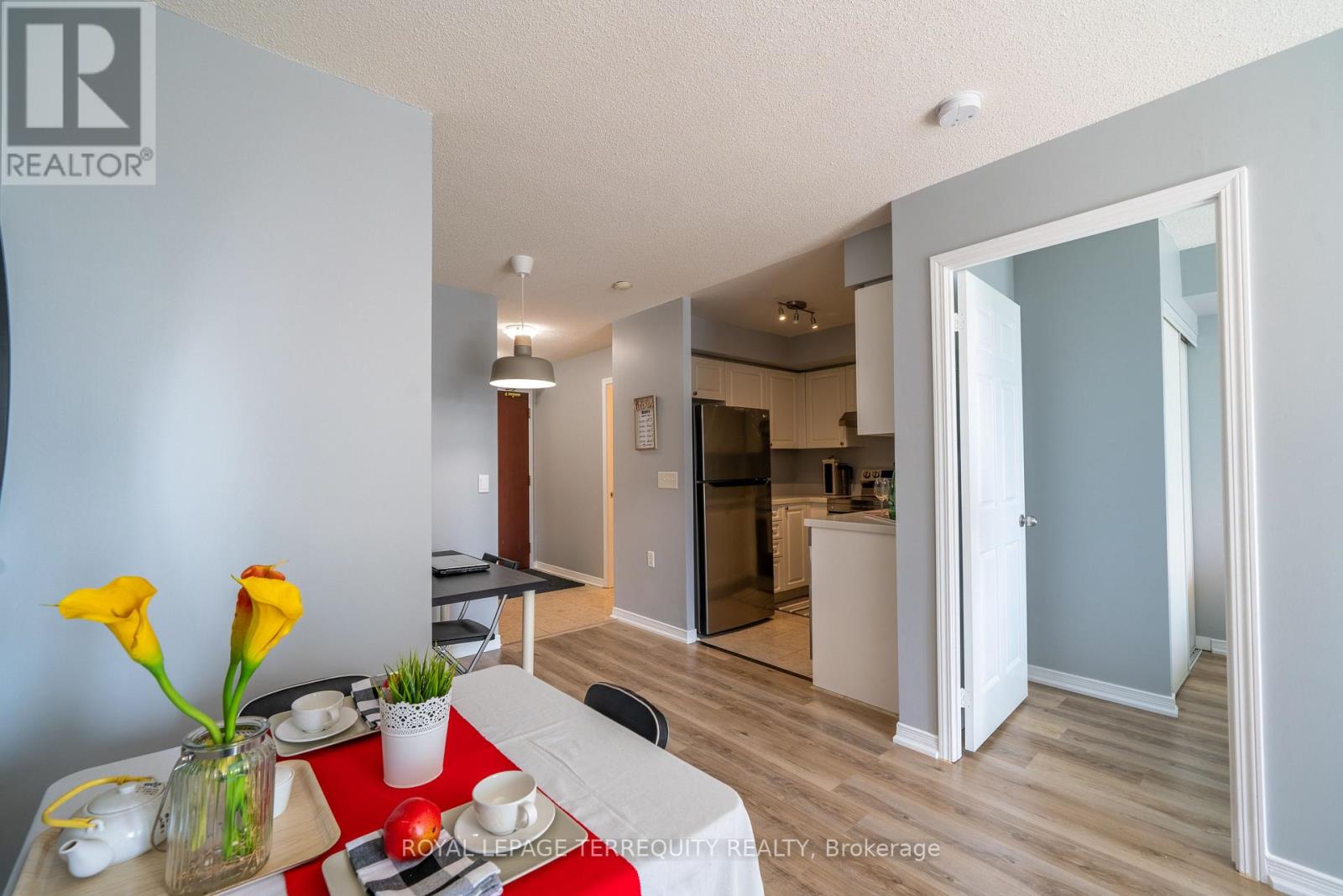 605 - 28 Olive Avenue, Toronto, Ontario  M2N 7E6 - Photo 18 - C12987286