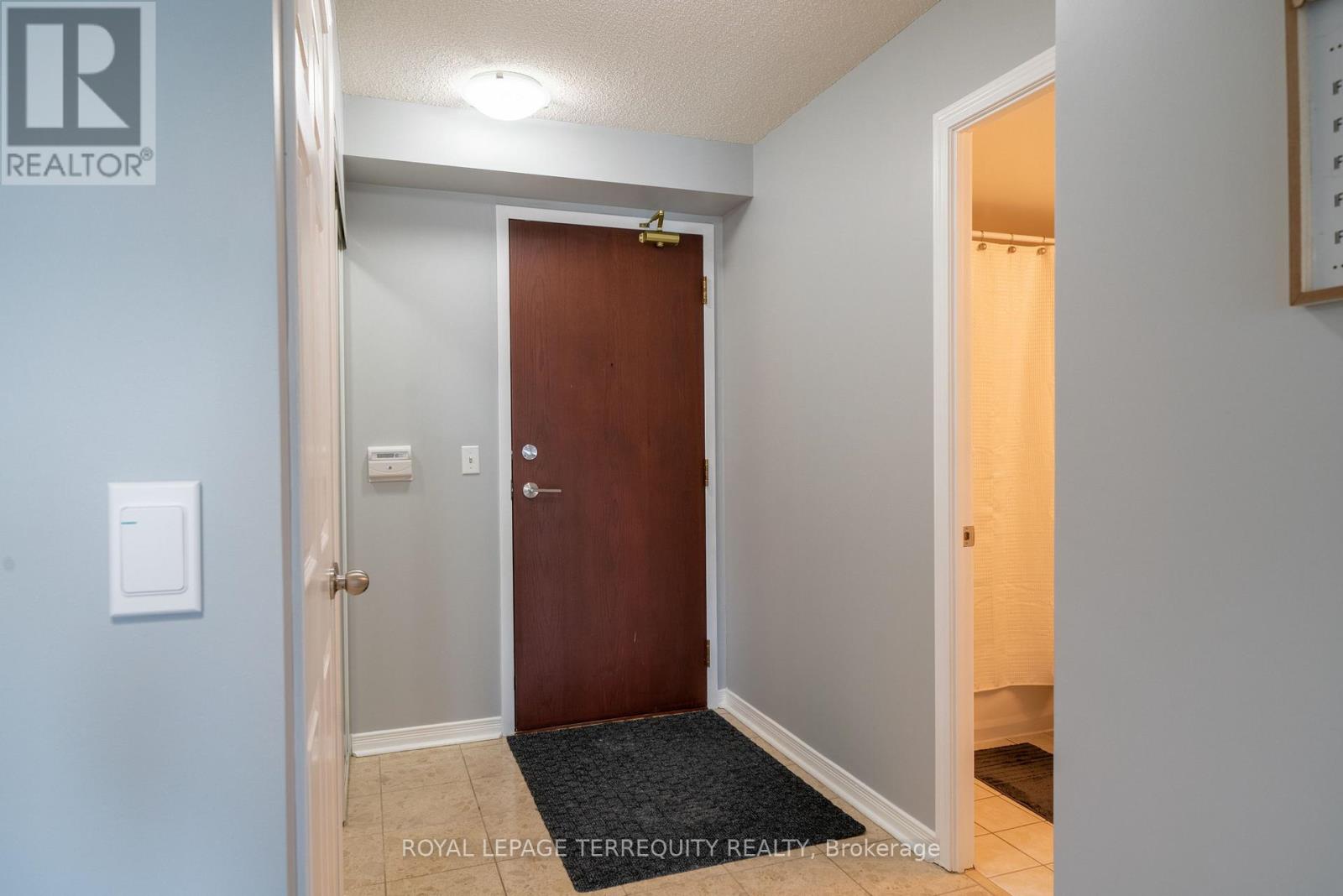 605 - 28 Olive Avenue, Toronto, Ontario  M2N 7E6 - Photo 6 - C12987286