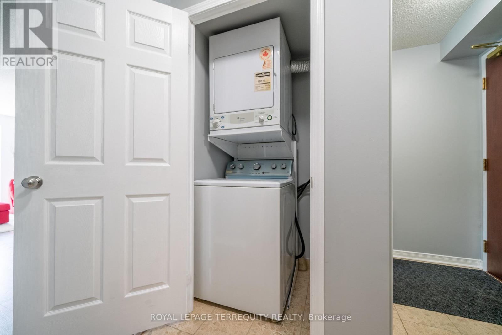 605 - 28 Olive Avenue, Toronto, Ontario  M2N 7E6 - Photo 8 - C12987286