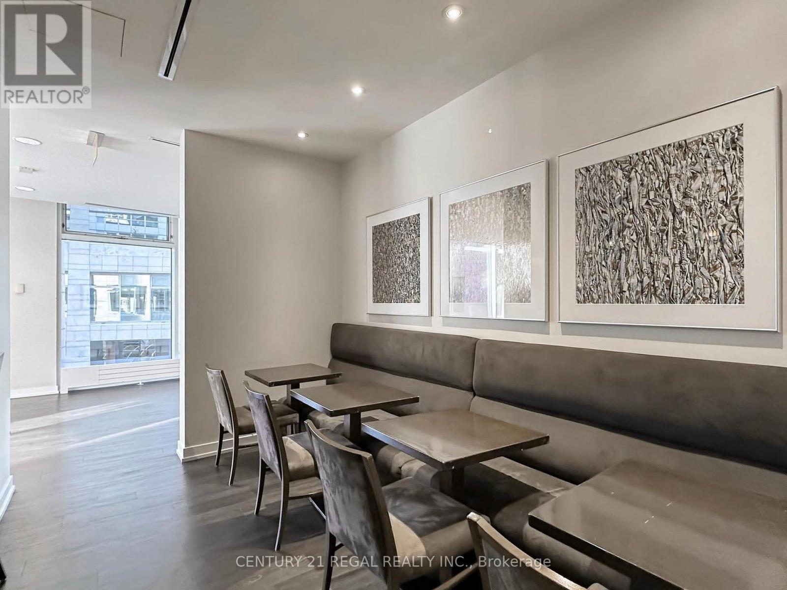 2812 - 2191 Yonge Street, Toronto, Ontario  M4S 3H8 - Photo 34 - C12987294