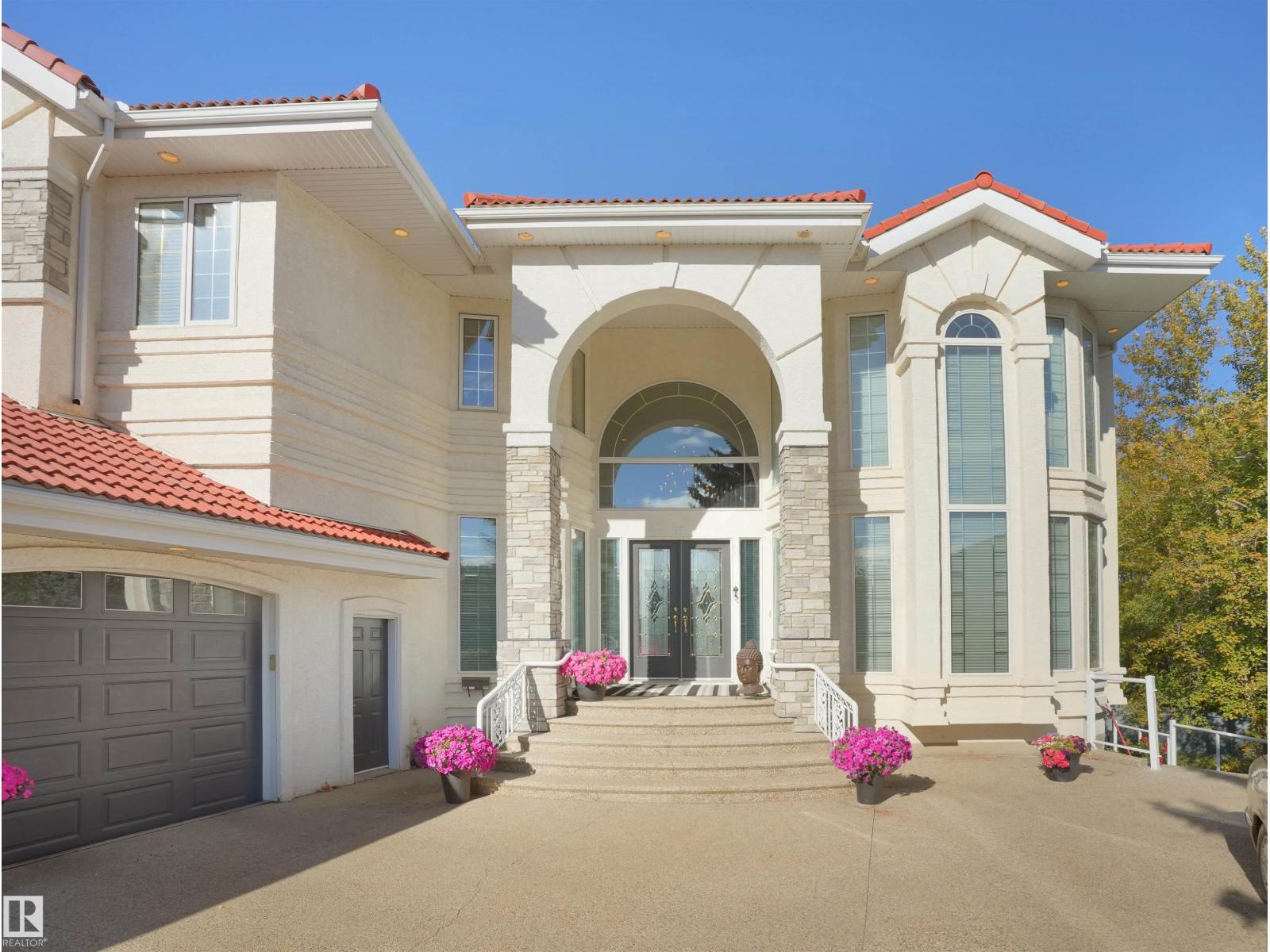 255 Wilson Lane Ln NW, Edmonton, Alberta  T6M 2K8 - Photo 3 - E4481556