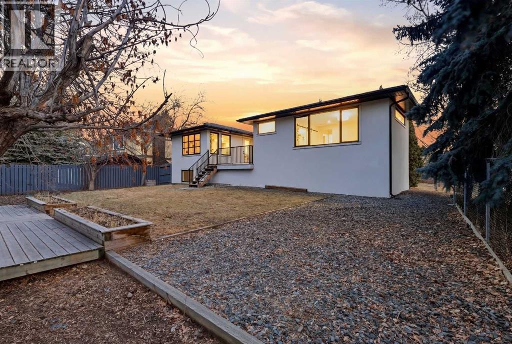 902 Varsity Estates Place Nw, Calgary, Alberta  T3B 3X4 - Photo 19 - A2292939