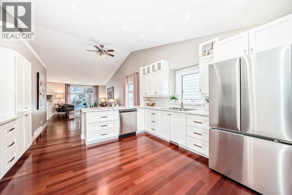 173 Shannon Hill SW, Calgary, Alberta  T2Y 2Y8 - Photo 6 - A2299488