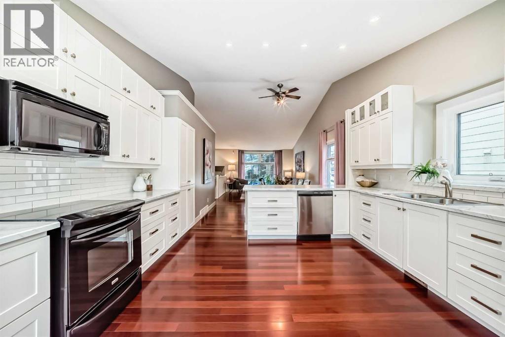 173 Shannon Hill SW, Calgary, Alberta  T2Y 2Y8 - Photo 7 - A2299488