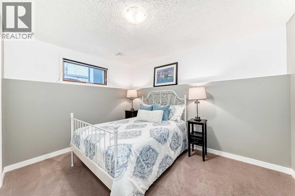 173 Shannon Hill SW, Calgary, Alberta  T2Y 2Y8 - Photo 31 - A2299488