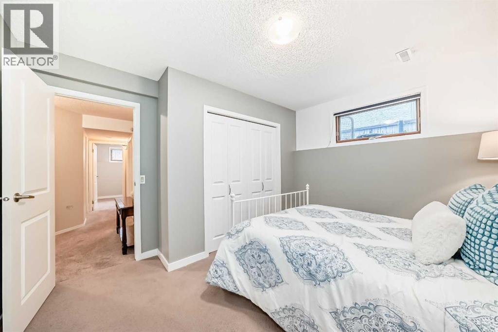 173 Shannon Hill SW, Calgary, Alberta  T2Y 2Y8 - Photo 32 - A2299488