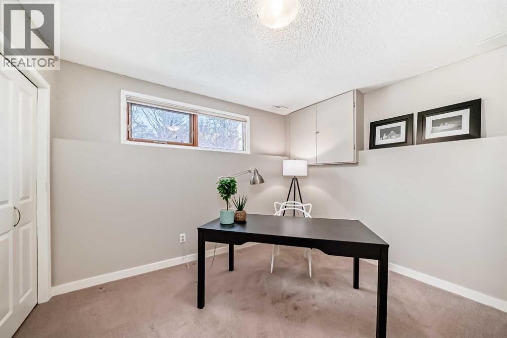 173 Shannon Hill SW, Calgary, Alberta  T2Y 2Y8 - Photo 36 - A2299488