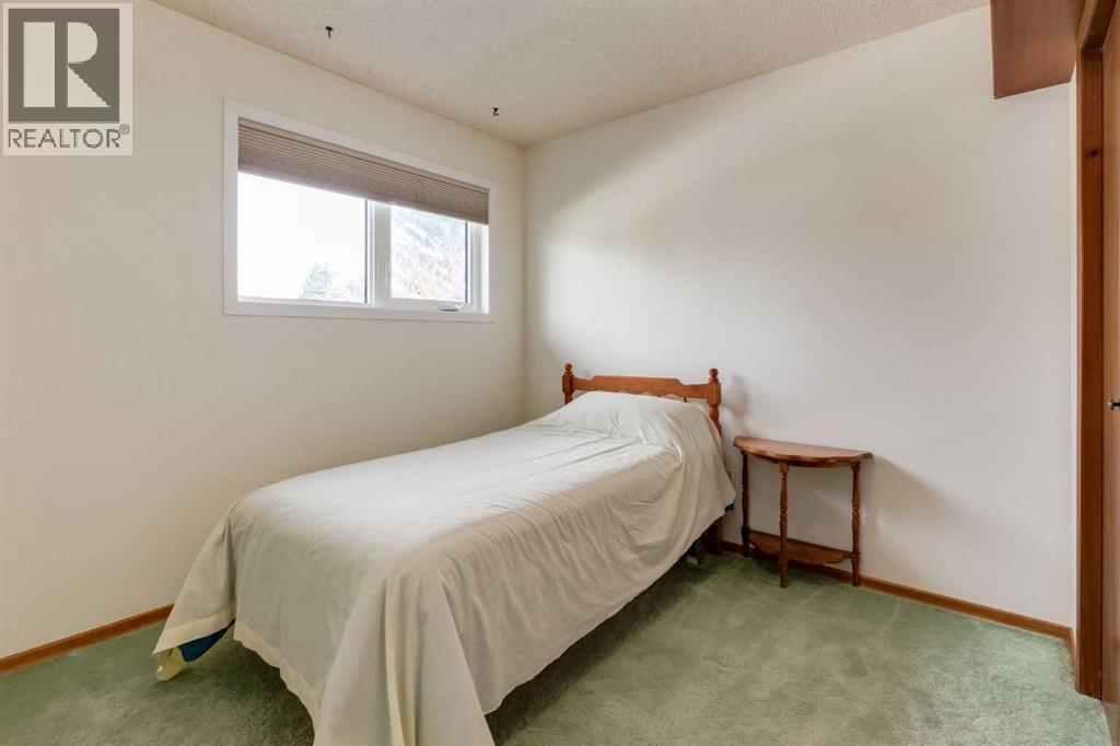 68 Silver Ridge Court NW, Calgary, Alberta  T3B 4V5 - Photo 25 - A2299788