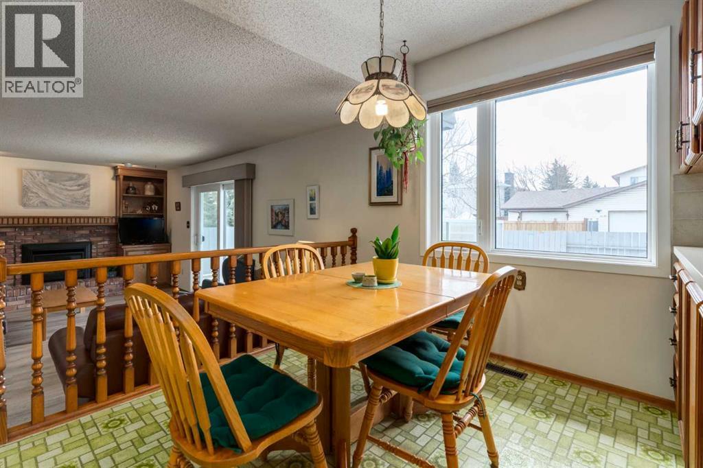 68 Silver Ridge Court NW, Calgary, Alberta  T3B 4V5 - Photo 14 - A2299788