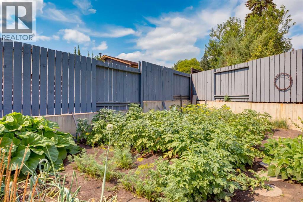 68 Silver Ridge Court NW, Calgary, Alberta  T3B 4V5 - Photo 41 - A2299788