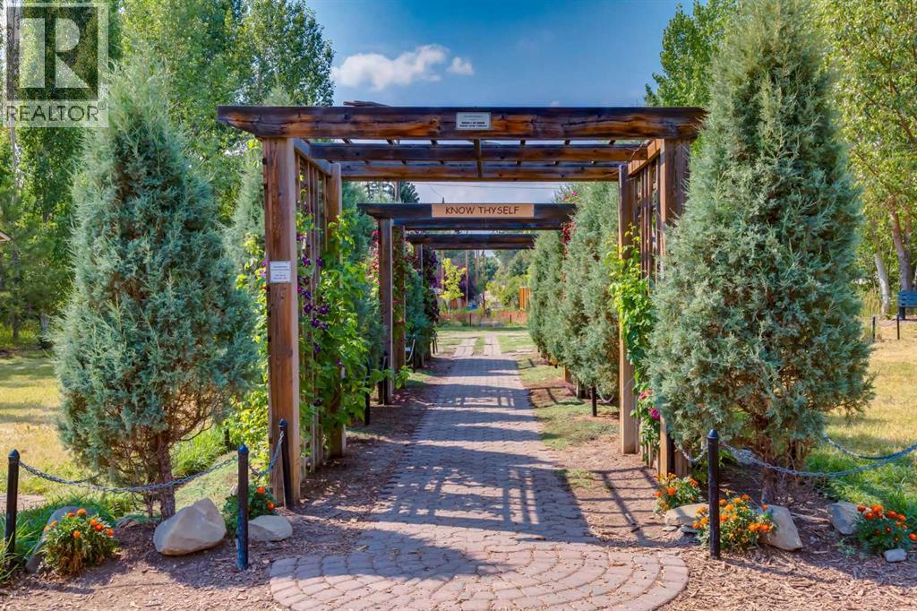 68 Silver Ridge Court NW, Calgary, Alberta  T3B 4V5 - Photo 48 - A2299788