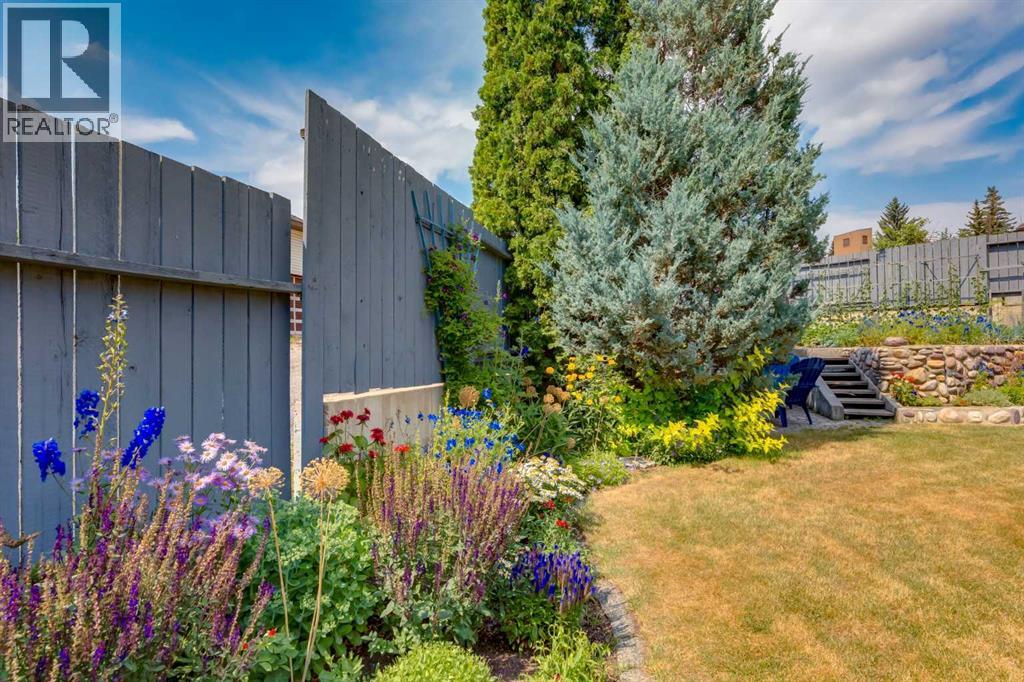 68 Silver Ridge Court NW, Calgary, Alberta  T3B 4V5 - Photo 39 - A2299788